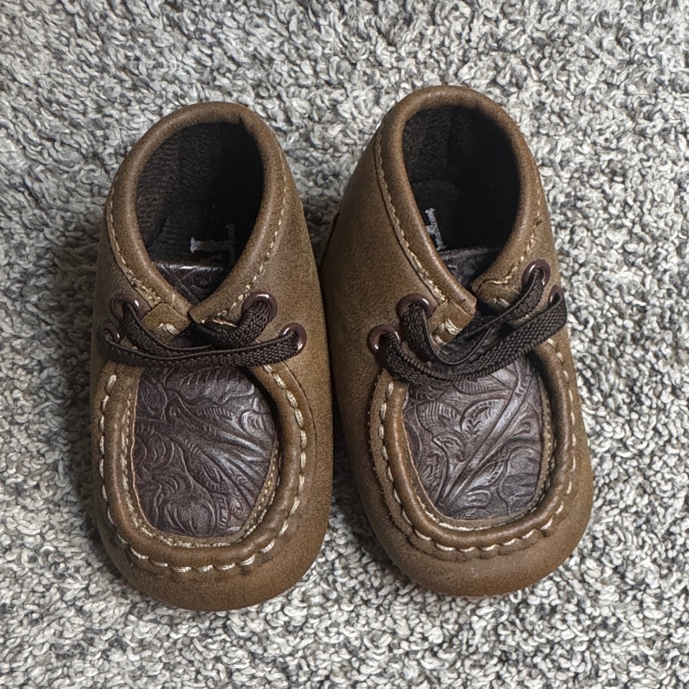 Twister Brown Leather Baby Moccasins